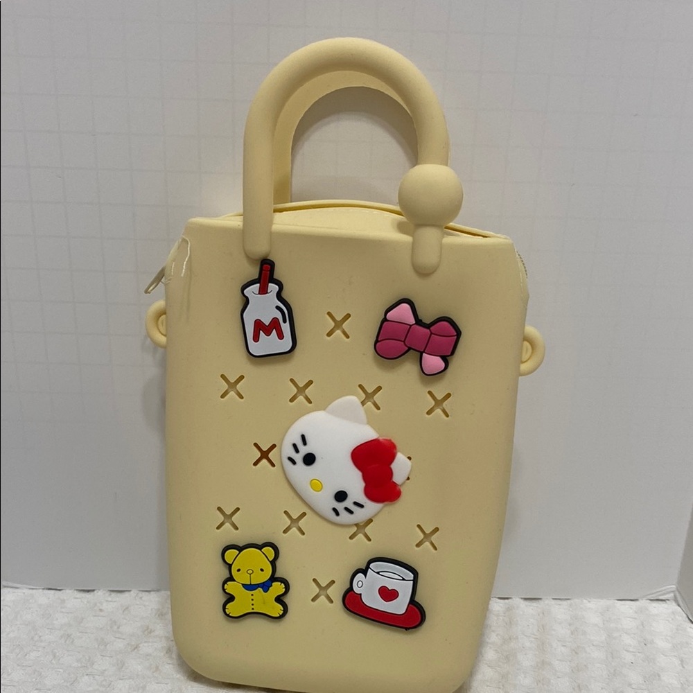 Hello Kitty Cream and Red Kawaii Bag imported - Picture 12 of 15